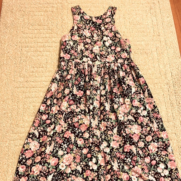 Dresses & Skirts - Vintage handmade floral dress